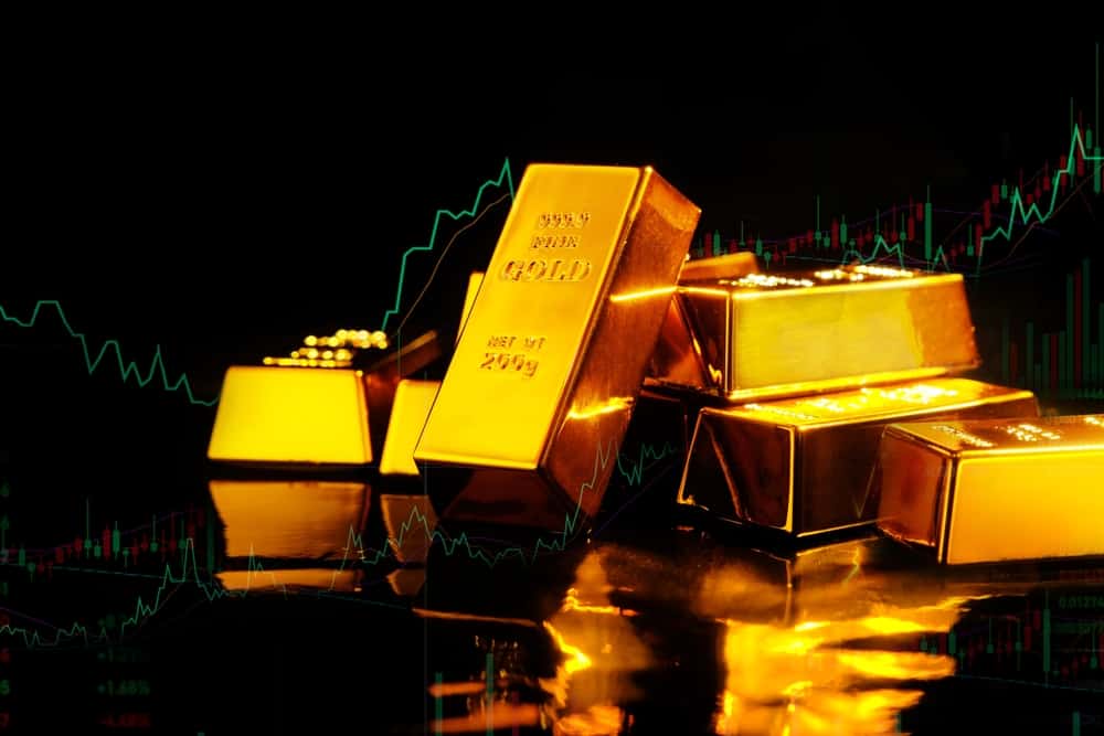Investice do zlata ve formě zlatých cihel